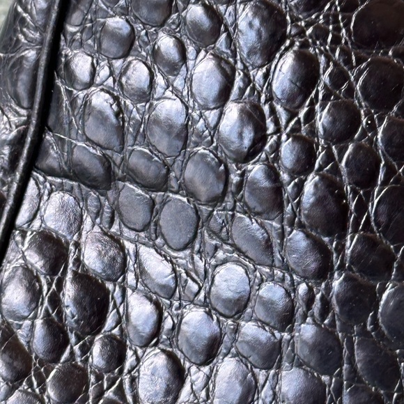 LARGE SALVATORE FERRAGAMO VERA TOTE CROCODILE EMBOSSED BLACK LEATHER GUC - Picture 10 of 16